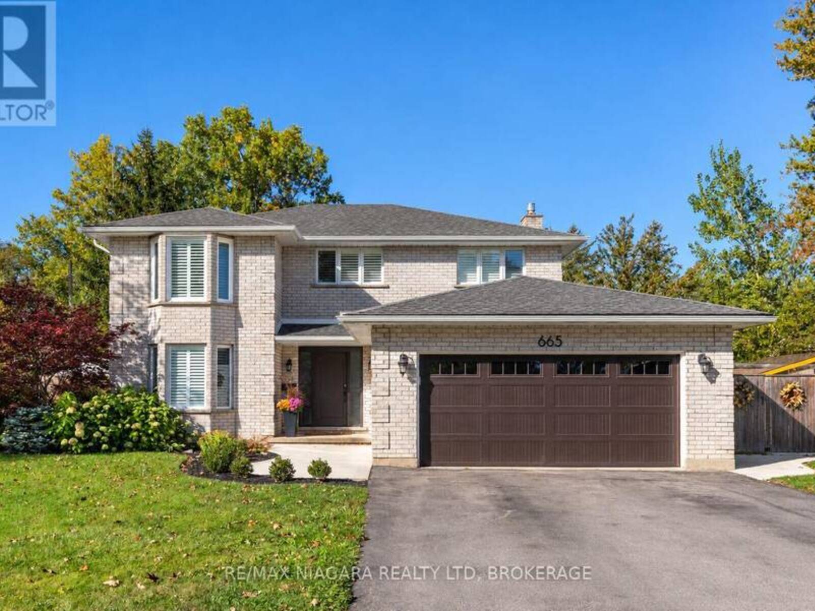 665 DAYTONA DRIVE, Fort Erie, Ontario L2A 5V4