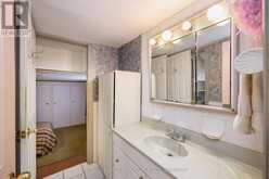 5542 HIGHLAND AVENUE | Niagara Falls Ontario | Slide Image Twenty