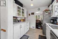 4 WALKER AVENUE | St. Catharines Ontario | Slide Image Twelve