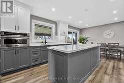 714 CARLTON STREET | Niagara-on-the-Lake Ontario | Slide Image Nine