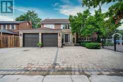 2 AITKEN CIRCLE | Markham Ontario | Slide Image One