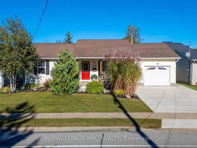375 ALBANY STREET Fort Erie Ontario, L2A 6G3 - 4 Bedrooms Home For Sale