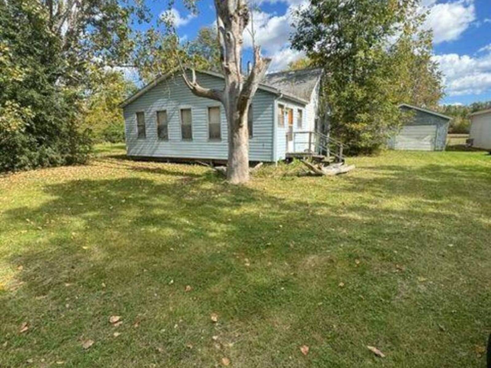 748 SANDY BAY ROAD, Dunnville, Ontario N1A 2W6