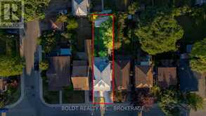 209 ROSSLYN AVENUE S | Hamilton Ontario | Slide Image Thirty-seven