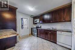 209 ROSSLYN AVENUE S | Hamilton Ontario | Slide Image Eighteen