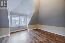 209 ROSSLYN AVENUE S | Hamilton Ontario | Slide Image Thirty