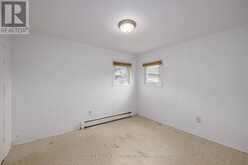 109 SANTONE AVENUE | Welland Ontario | Slide Image Twelve