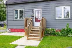 109 SANTONE AVENUE | Welland Ontario | Slide Image Three