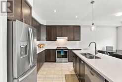 46 PINOT CRESCENT | Hamilton Ontario | Slide Image Twelve