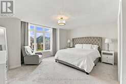 46 PINOT CRESCENT | Hamilton Ontario | Slide Image Fifteen
