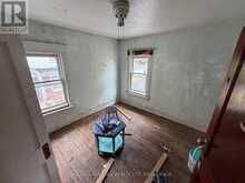 4445 JOHN STREET | Niagara Falls Ontario | Slide Image Fifteen