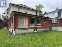 4445 JOHN STREET | Niagara Falls Ontario | Slide Image Seventeen