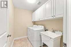50 SHIPVIEW COURT | Welland Ontario | Slide Image Nineteen