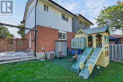 73 GREEN MAPLE DRIVE | St. Catharines Ontario | Slide Image Twenty-four