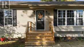 61 PROSPECT POINT ROAD N | Fort Erie Ontario | Slide Image Four