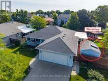 15 FOXHILL CRESCENT | St. Catharines Ontario | Slide Image Three