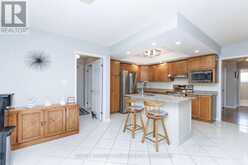 15 FOXHILL CRESCENT | St. Catharines Ontario | Slide Image Nine