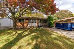 4344 PETTIT AVENUE | Niagara Falls Ontario | Slide Image One