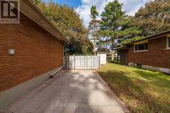 4344 PETTIT AVENUE | Niagara Falls Ontario | Slide Image Thirty-one
