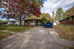4344 PETTIT AVENUE | Niagara Falls Ontario | Slide Image Thirty-two