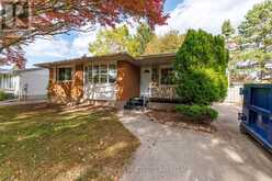 4344 PETTIT AVENUE | Niagara Falls Ontario | Slide Image Three