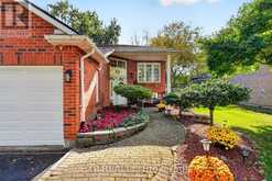 59 QUAKER ROAD | Welland Ontario | Slide Image Five