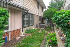 113 ST. PAUL CRESCENT | St. Catharines Ontario | Slide Image Thirty-two