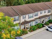 26 CHICORY CRESCENT | St. Catharines Ontario | Slide Image Four