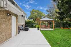 11 FALLINGBROOK DRIVE | Fonthill Ontario | Slide Image Thirty-seven