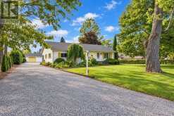478 JOHNSON STREET | Niagara-on-the-Lake Ontario | Slide Image Two