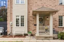 13 FLYNN COURT | St. Catharines Ontario | Slide Image Four