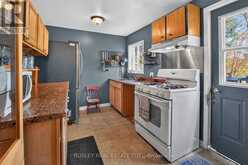 785 HILLSDALE AVENUE | Burlington Ontario | Slide Image Three