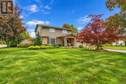 7 COLONEL BUTLER CRESCENT | Niagara-on-the-Lake Ontario | Slide Image Three