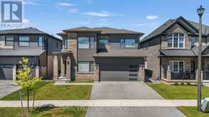 12 SWAN AVENUE | Fonthill Ontario | Slide Image One