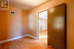 7044 LEEMING STREET | Niagara Falls Ontario | Slide Image Eighteen