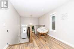 115 OAKLAND AVENUE | Welland Ontario | Slide Image Eight