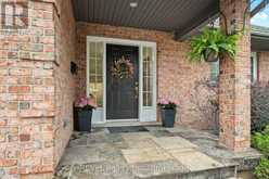 6839 IMPERIAL COURT | Niagara Falls Ontario | Slide Image Three