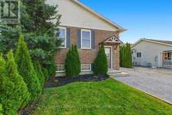 4 FOX TRAIL DRIVE | St. Catharines Ontario | Slide Image Two
