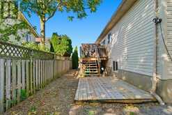 4 FOX TRAIL DRIVE | St. Catharines Ontario | Slide Image Thirty