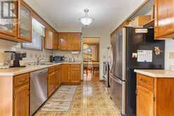24 HUNTINGTON CIRCLE | Welland Ontario | Slide Image Sixteen