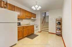 24 HUNTINGTON CIRCLE | Welland Ontario | Slide Image Thirty-two