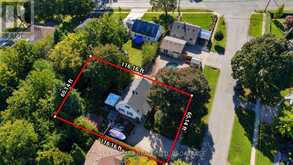 4 WALKER AVENUE | St. Catharines Ontario | Slide Image Five