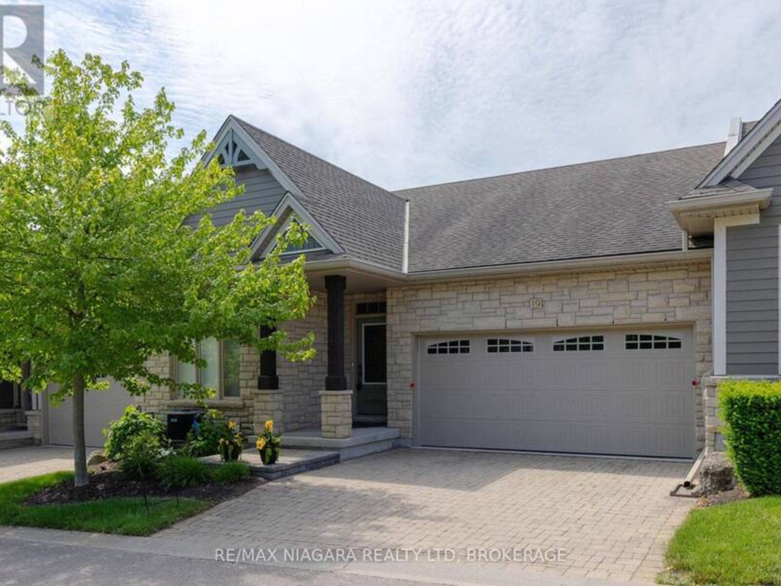 19 CRIMSON DRIVE, Niagara-on-the-Lake, Ontario L0S 1J1