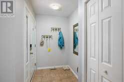 6564 CHARNWOOD AVENUE | Niagara Falls Ontario | Slide Image Four