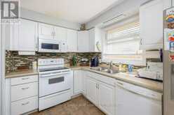 6564 CHARNWOOD AVENUE | Niagara Falls Ontario | Slide Image Nine