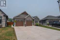 28 HARVARD COURT | Welland Ontario | Slide Image Three