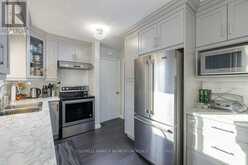 570 LAKE STREET N | St. Catharines Ontario | Slide Image Fourteen