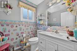 8230 LEXINGTON COURT | Niagara Falls Ontario | Slide Image Twenty-three