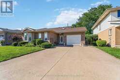 7725 SWAN STREET | Niagara Falls Ontario | Slide Image Twenty-five