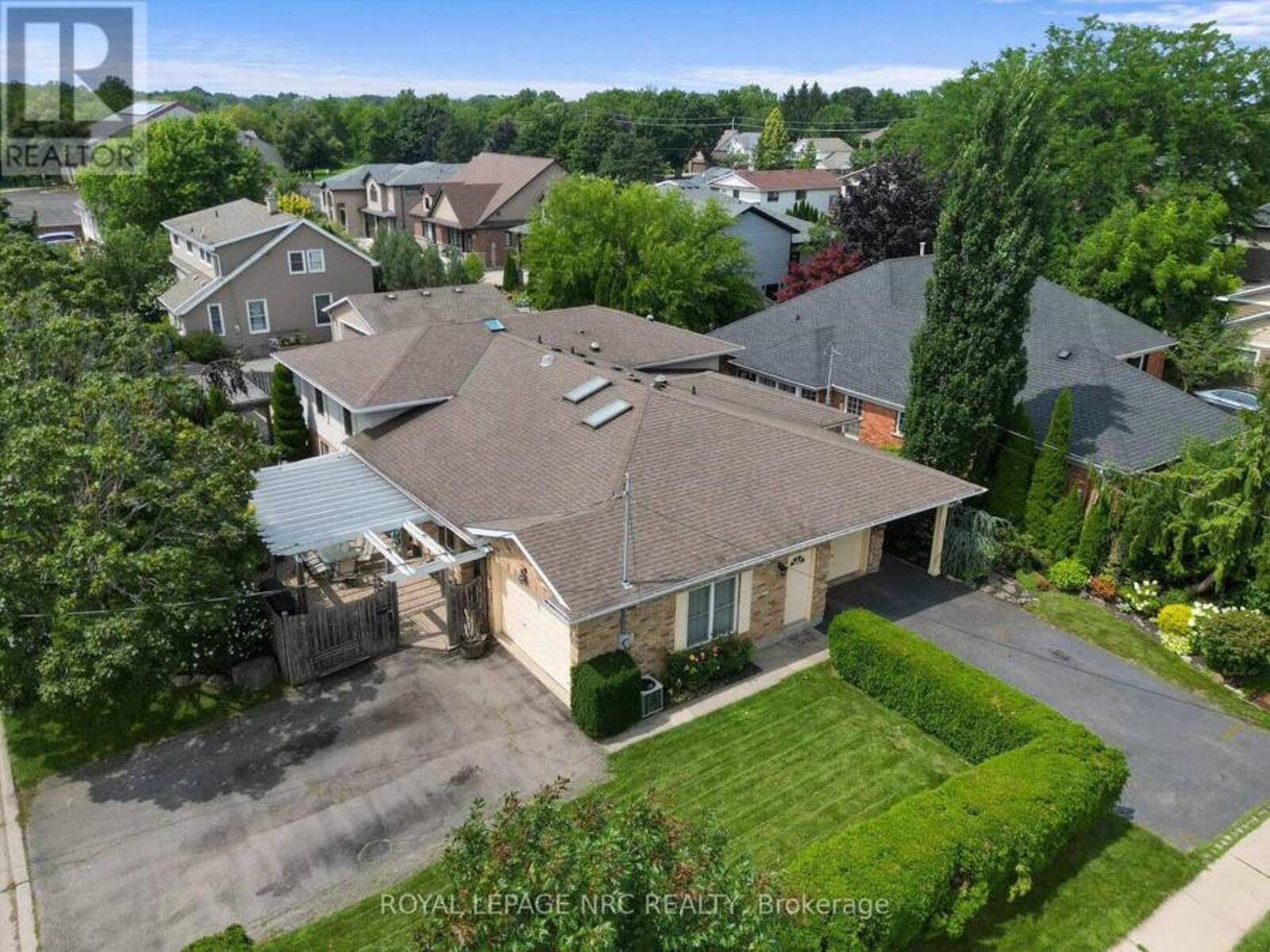 123 A&B FIRST STREET LOUTH, St. Catharines, Ontario L2R 0C9